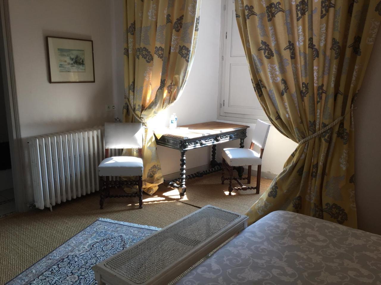 Chateau De Durtal Bed & Breakfast Dış mekan fotoğraf
